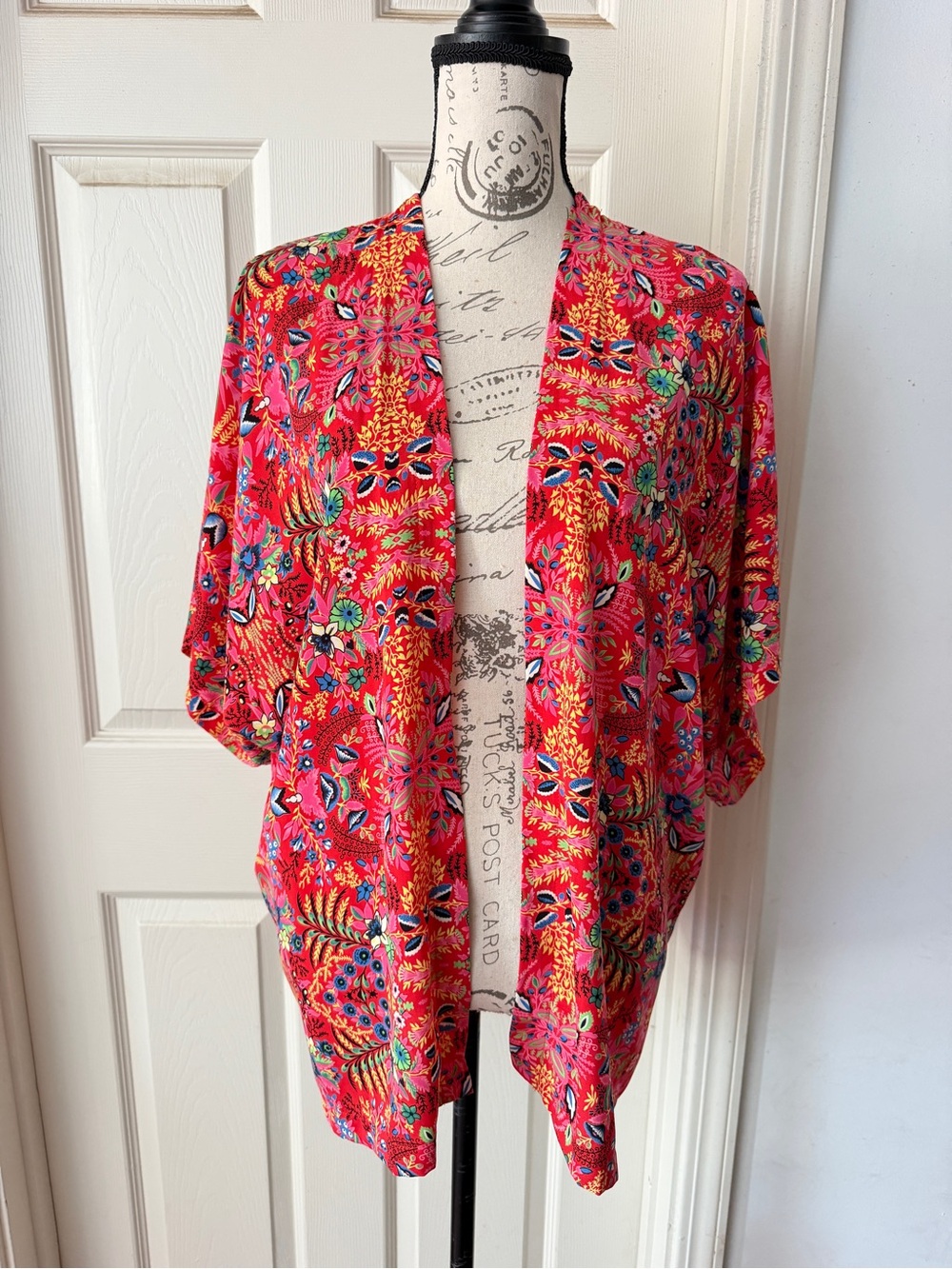 Bright Red/Pink Floral Open-Front Women's Kimono Cardigan